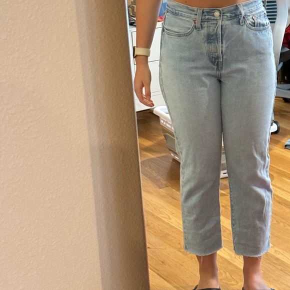 Levis wedgie straight jeans - SIZE 28 - Picture 5 of 5